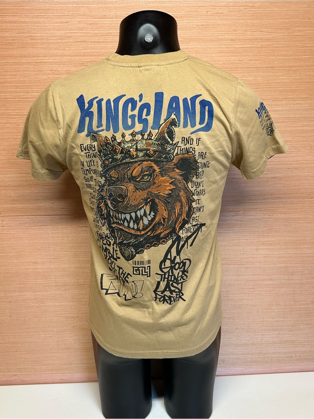 King's Land GTL4 Good Things Last Forever Bear Graphic Tan T-Shirt Size Small